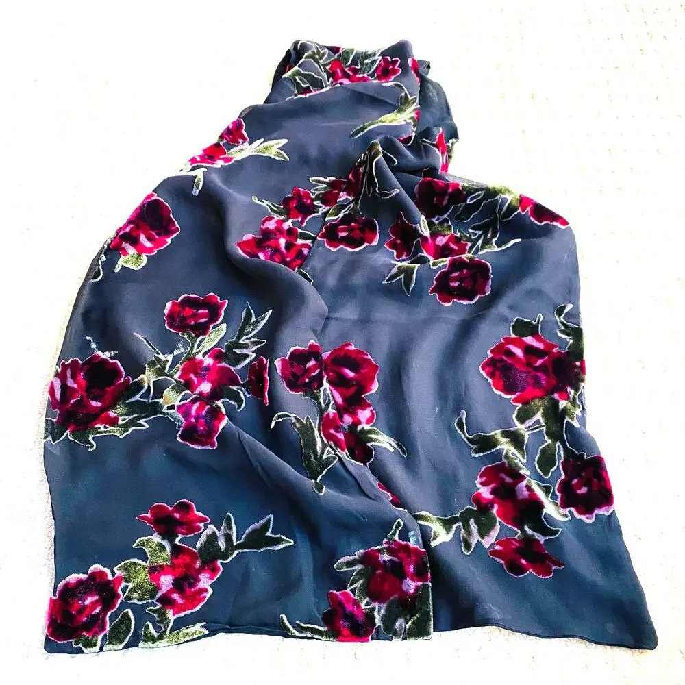 Elaine Gold silk & velvet burnout long scarf 2-side dramatic black & red roses